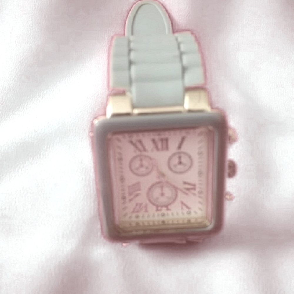 Watch - Picture 9 of 13